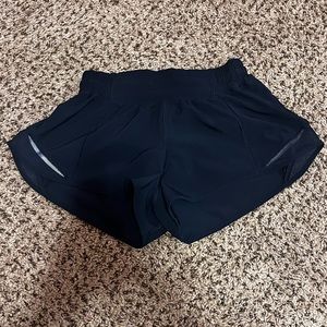 LuLuLemon Hotty Hots 2.5 True Navy Size 2